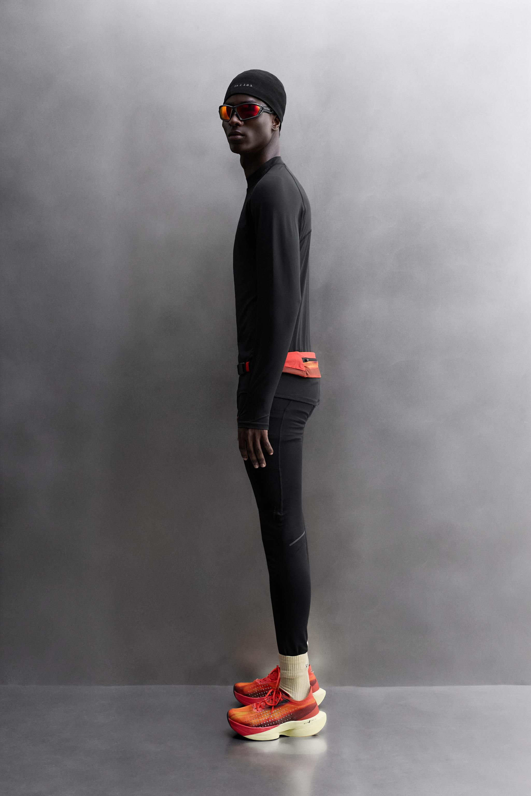 FIRST LAYER RUNNING T-SHIRT